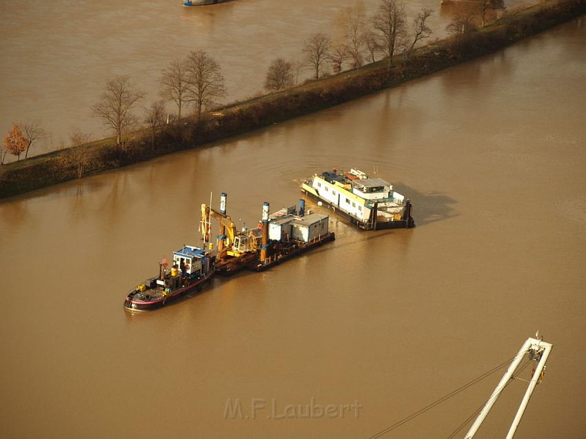 Schiff gesunken St Goarhausen Loreley P131.jpg